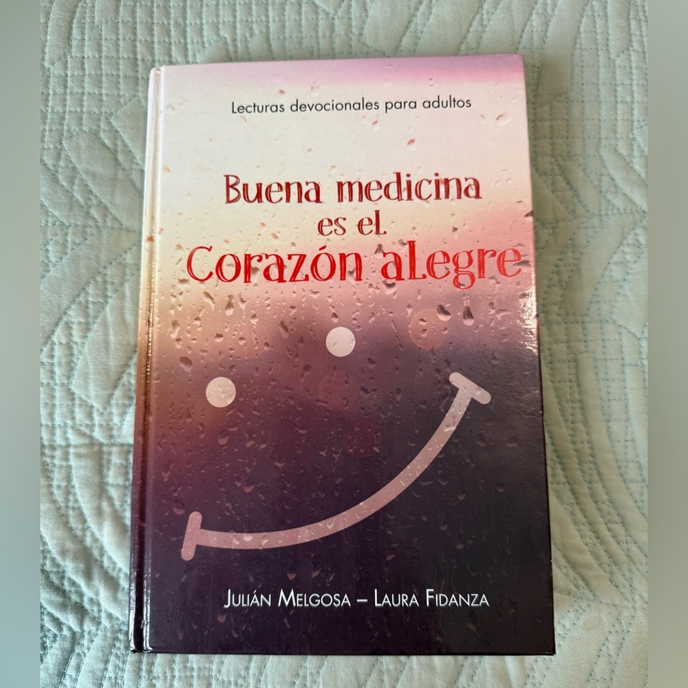 Buena Medicina es el Corazón Alegre Book